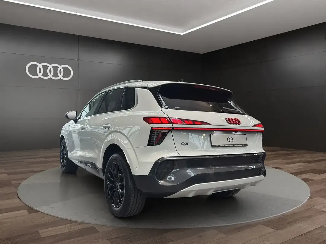 Audi Q3 - Thumbnail 7