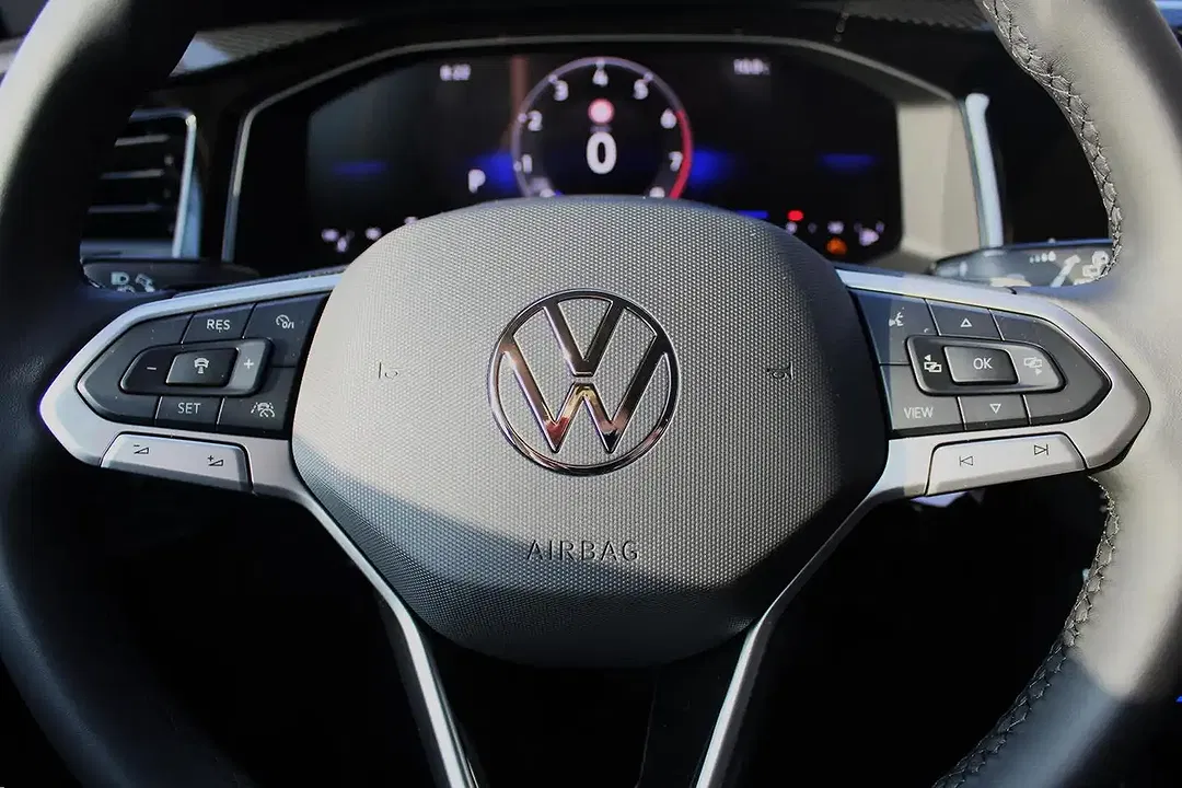 Volkswagen Polo - Thumbnail 13
