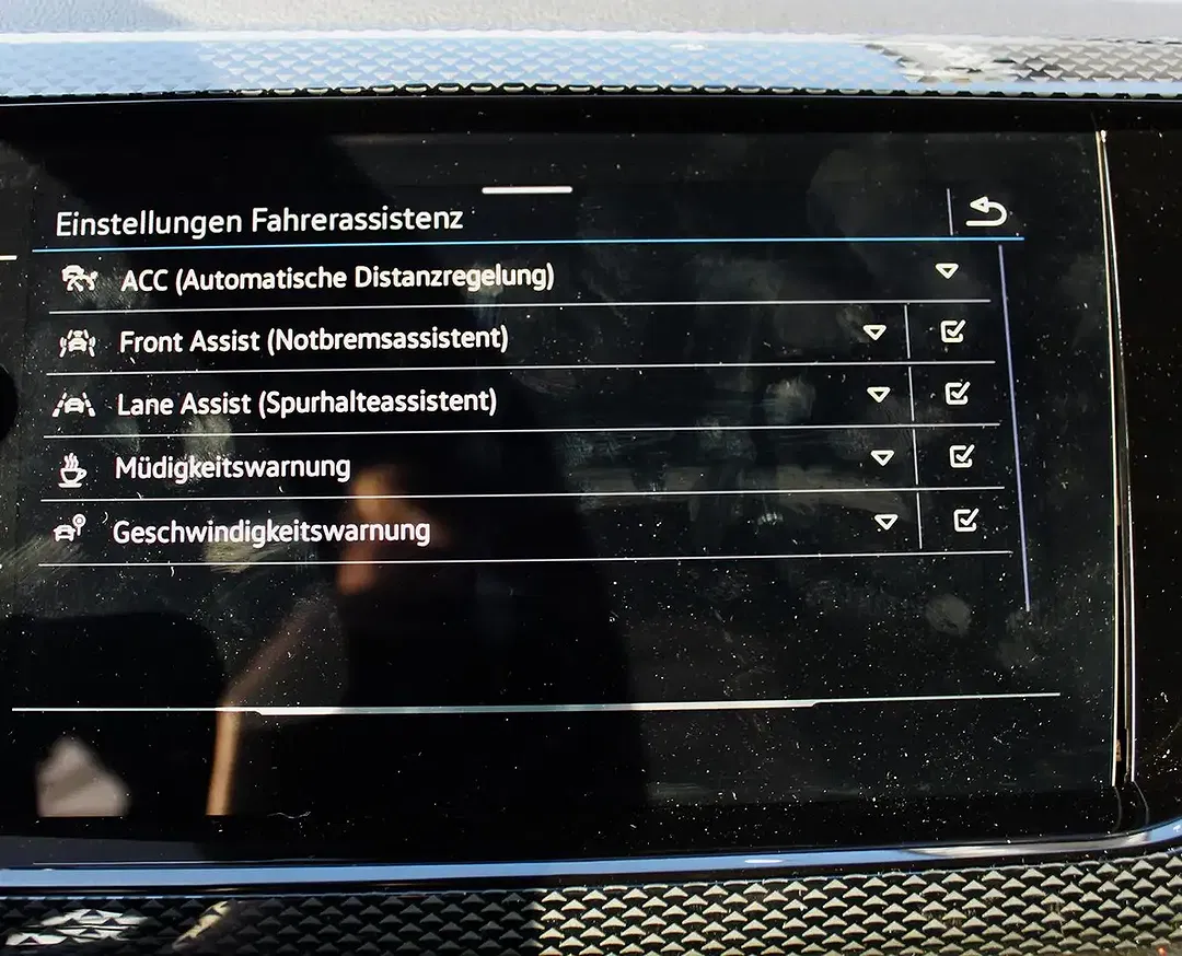 Volkswagen Polo - Thumbnail 17