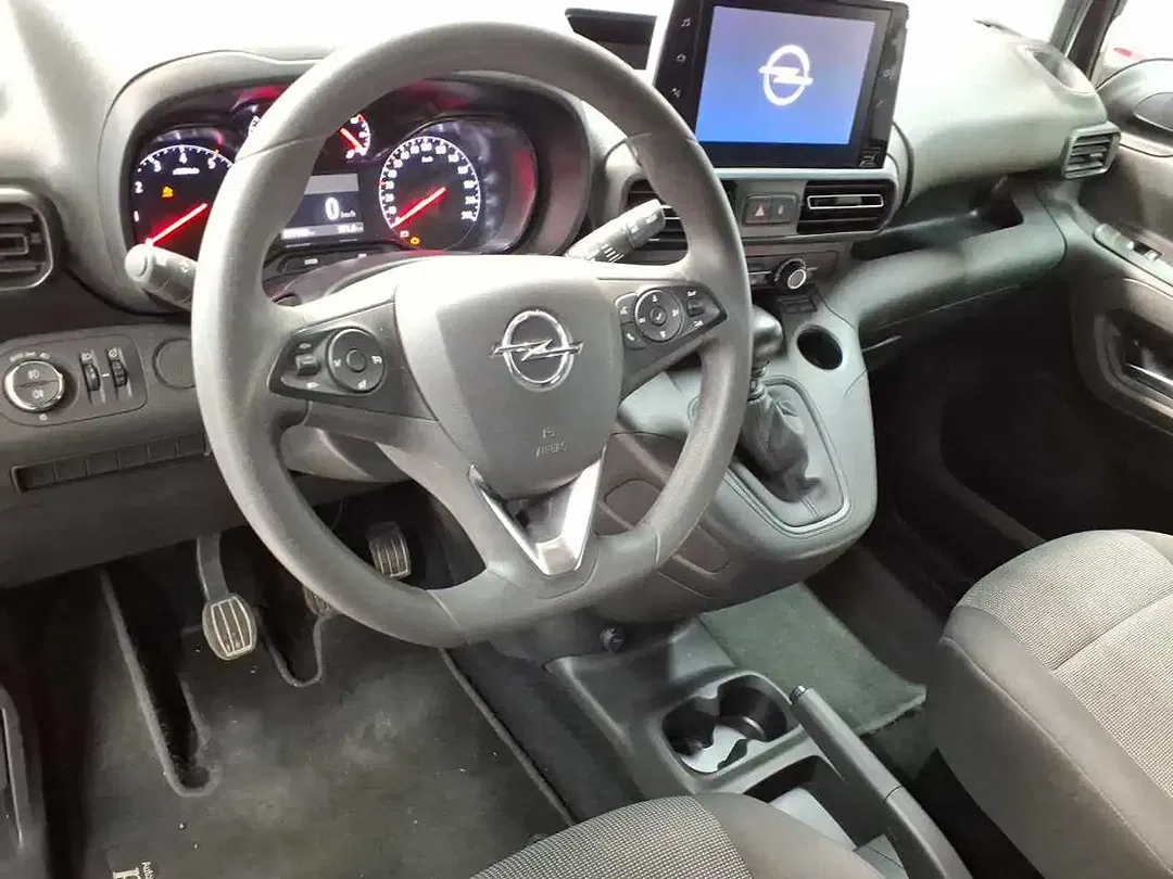 Opel Combo - Thumbnail 11