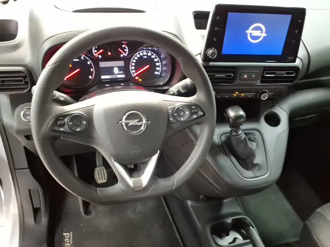 Opel Combo - Thumbnail 12