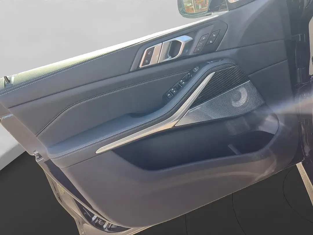 BMW X5 - Thumbnail 12