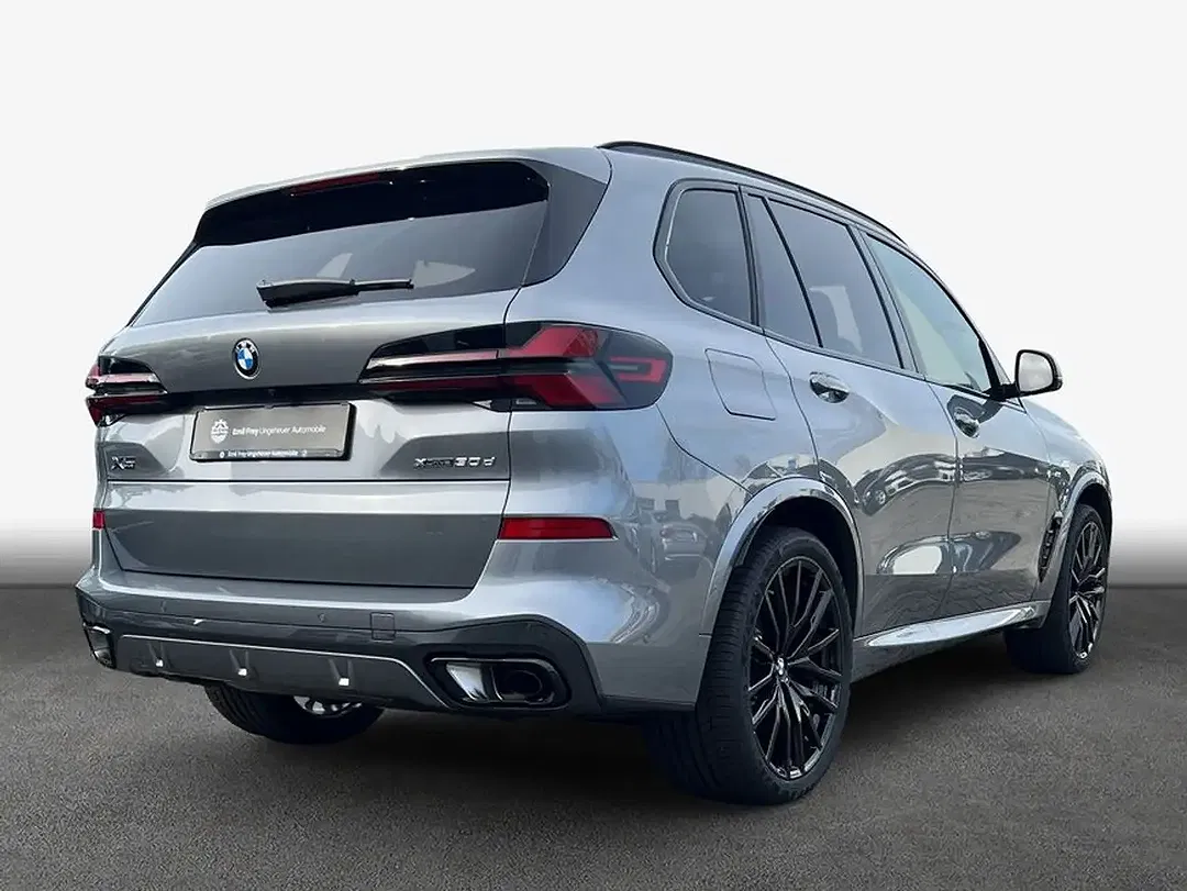 BMW X5 - Thumbnail 2