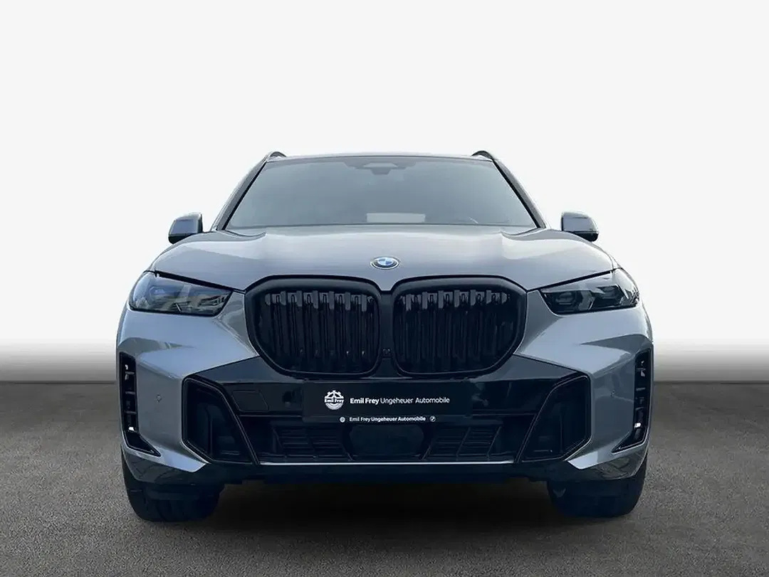 BMW X5 - Thumbnail 3