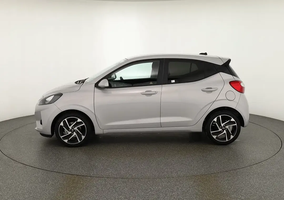 Hyundai i10 - Thumbnail 1