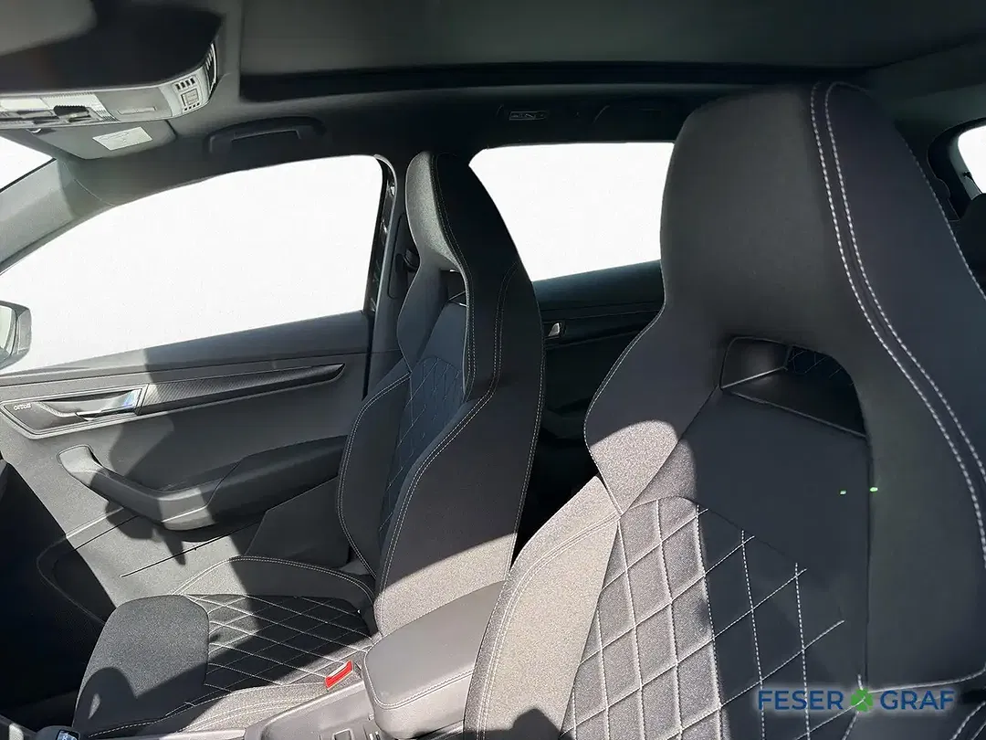 Skoda Karoq - Thumbnail 9
