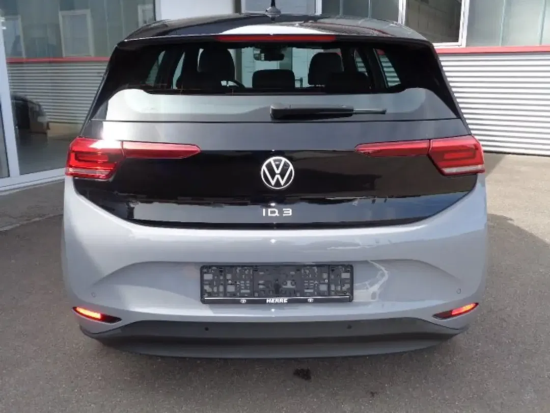 Volkswagen ID.3 - Thumbnail 5