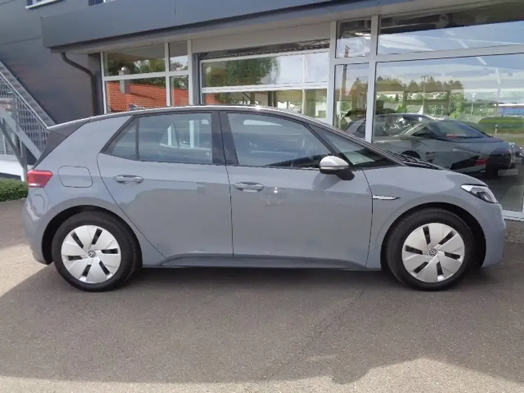 Volkswagen ID.3 - Thumbnail 6