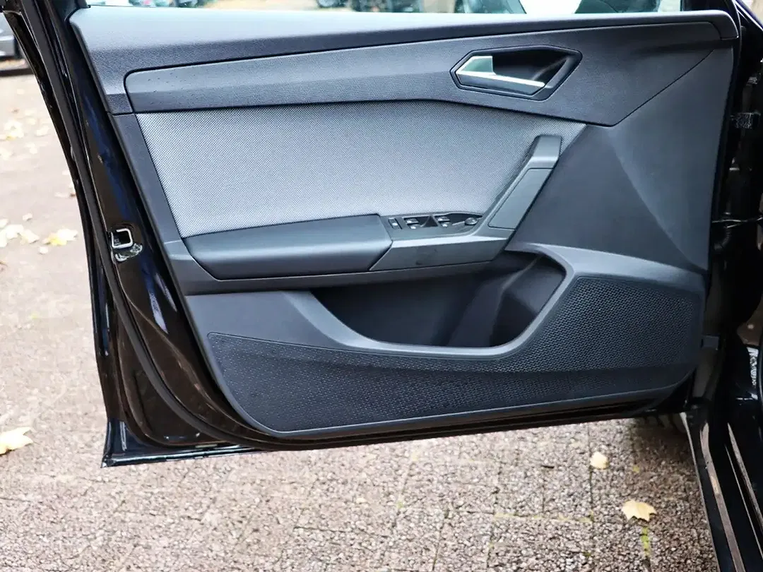 SEAT Leon - Thumbnail 14