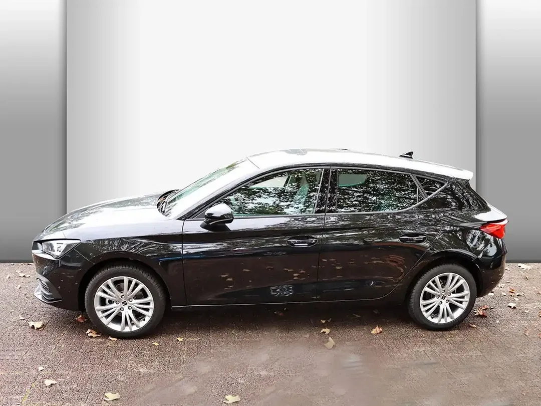 SEAT Leon - Thumbnail 4