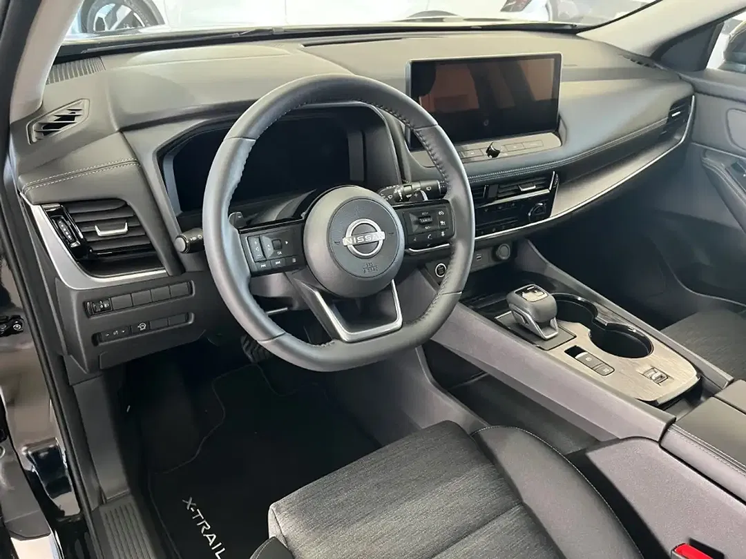 Nissan X-Trail - Thumbnail 10