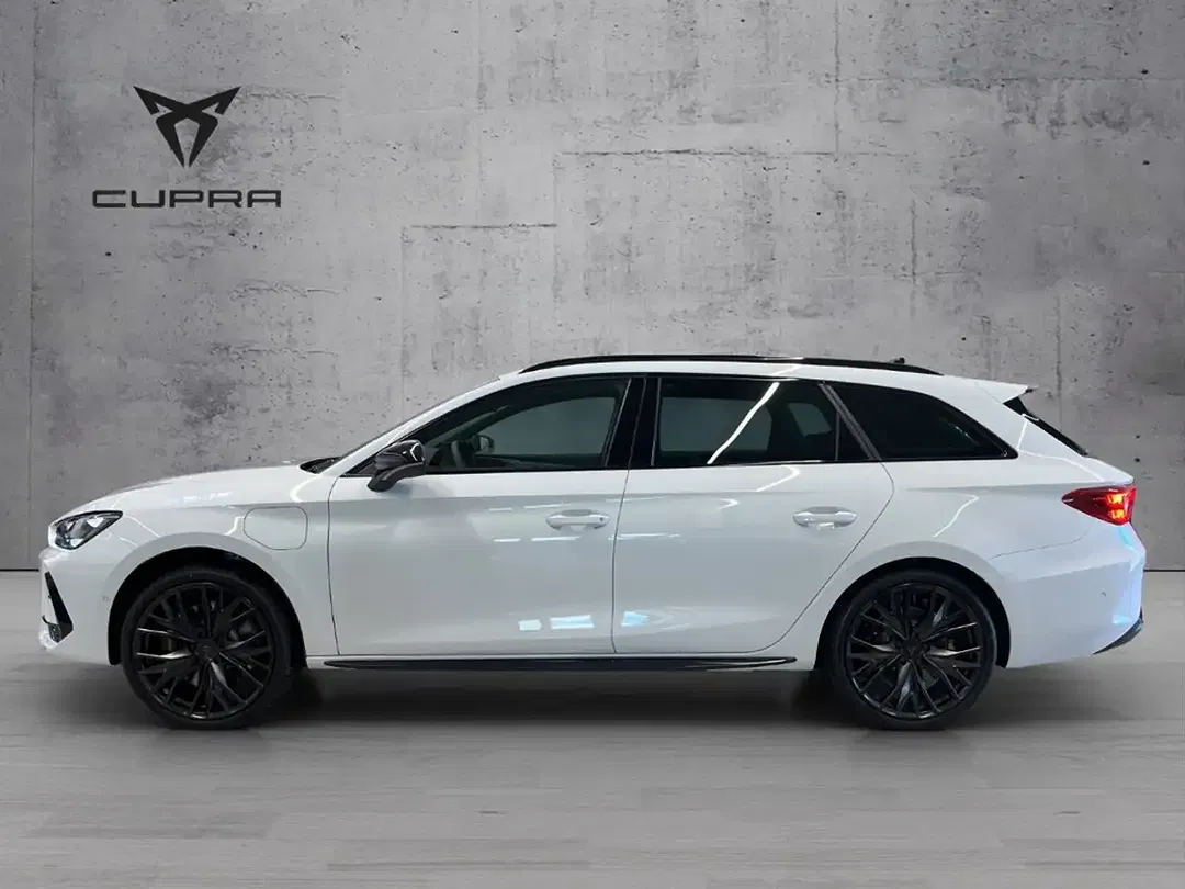 CUPRA Leon - Thumbnail 3