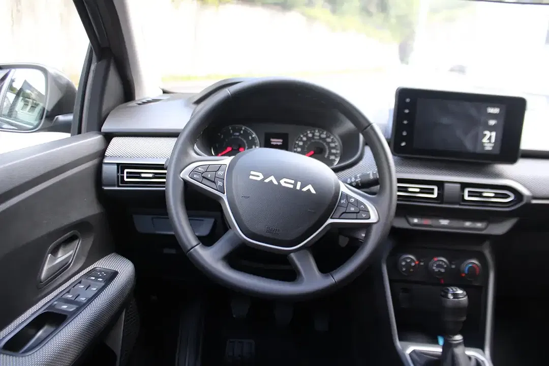 Dacia Sandero - Thumbnail 10