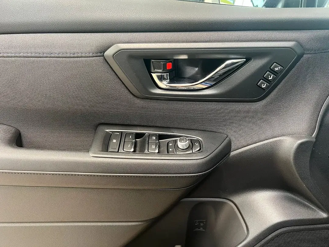 Subaru Forester - Thumbnail 9