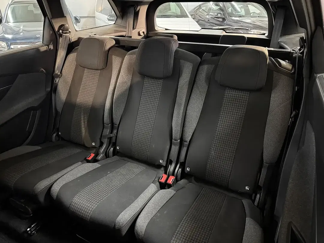 Peugeot 5008 - Thumbnail 11