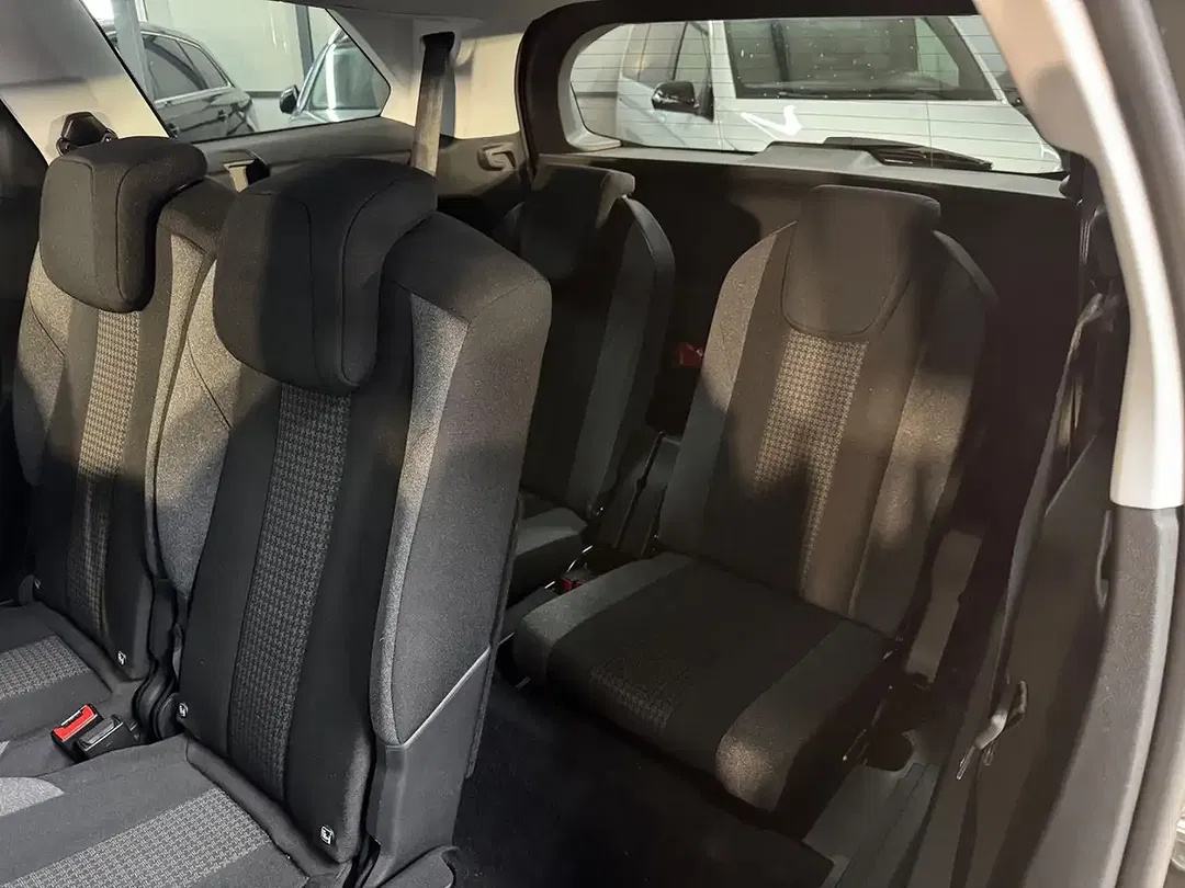 Peugeot 5008 - Thumbnail 12