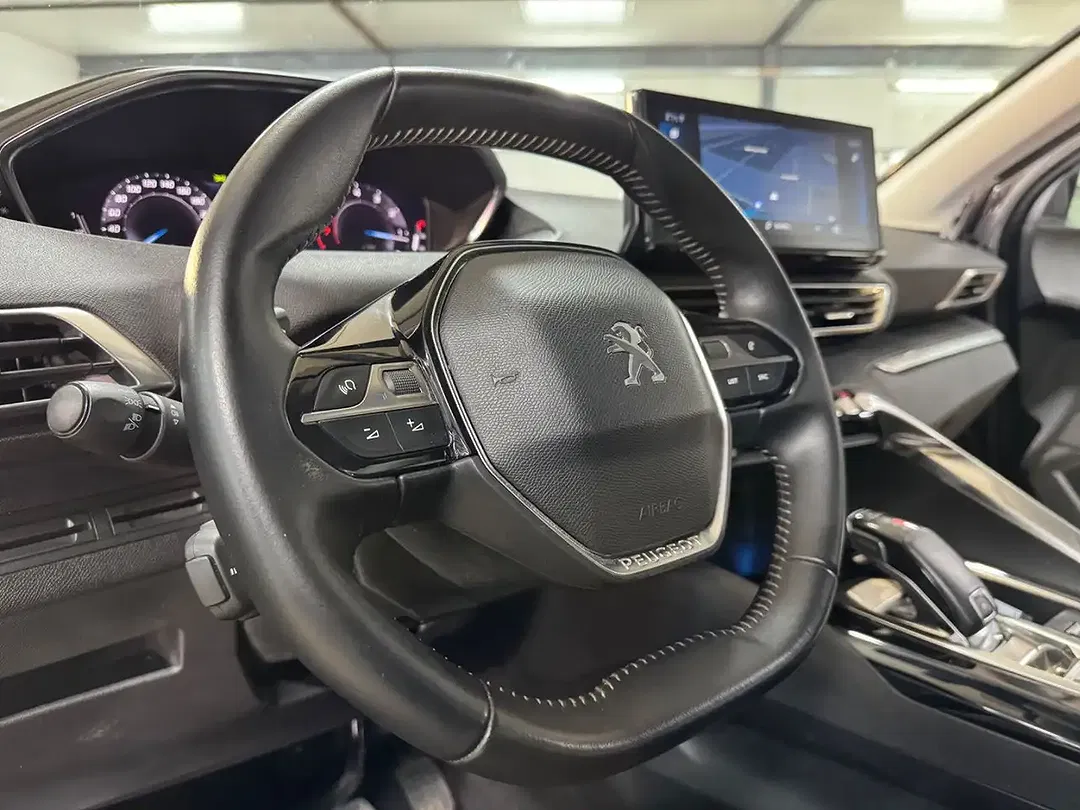 Peugeot 5008 - Thumbnail 15