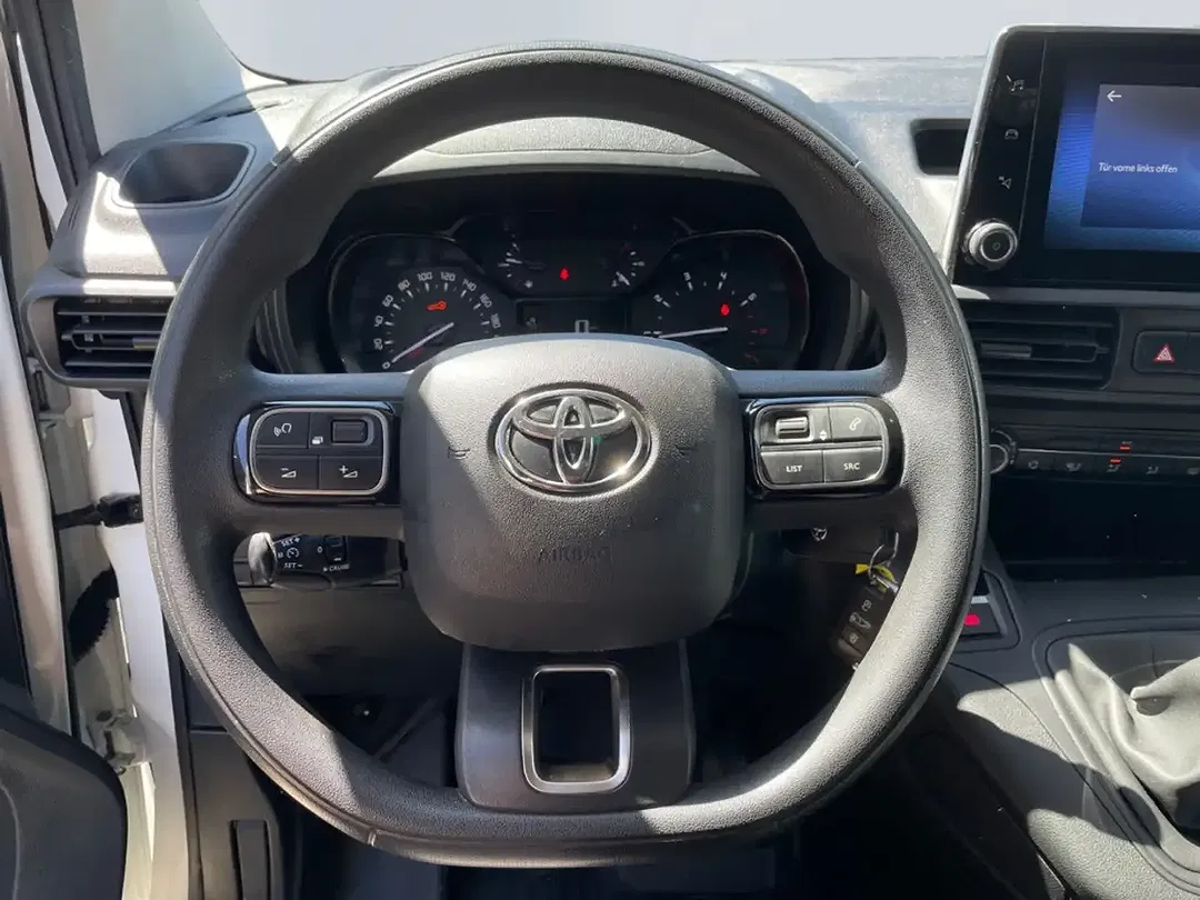 Toyota Proace City - Thumbnail 11