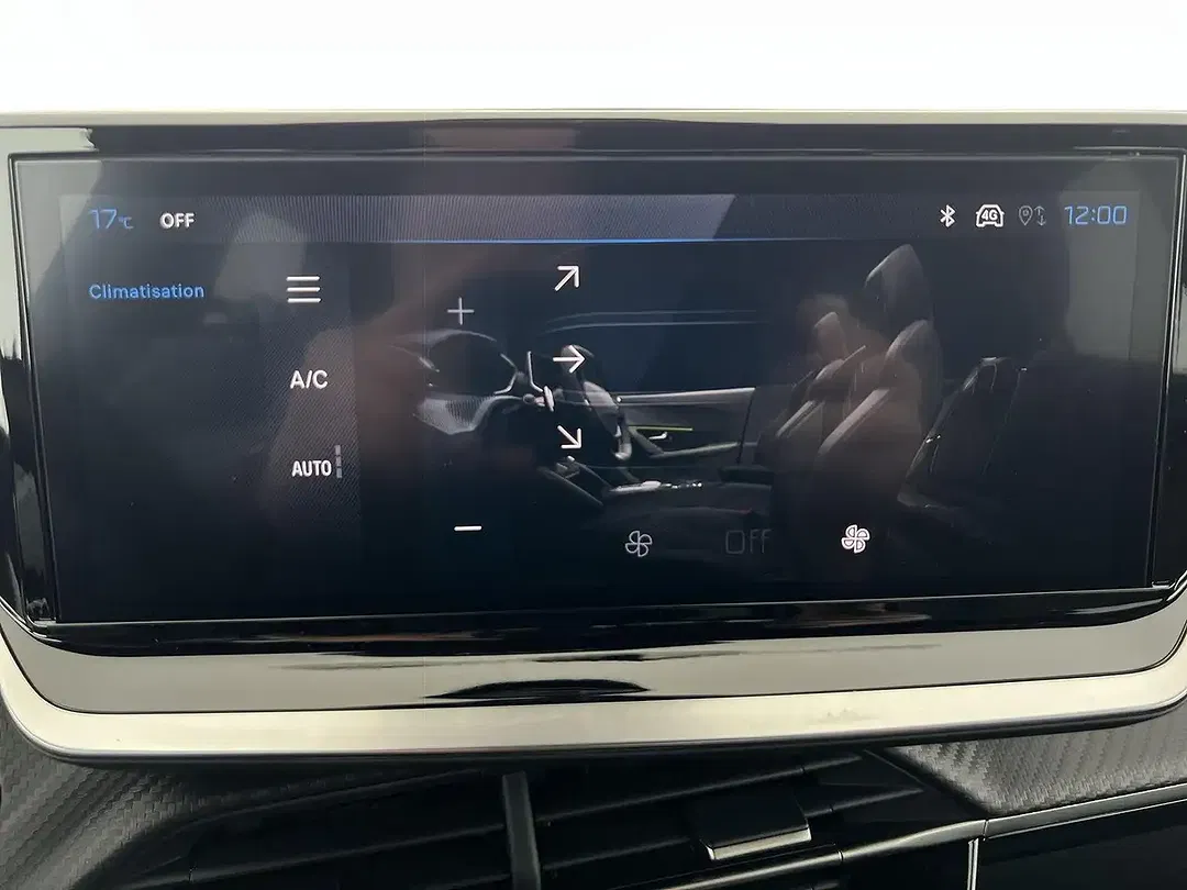 Peugeot 2008 - Thumbnail 12