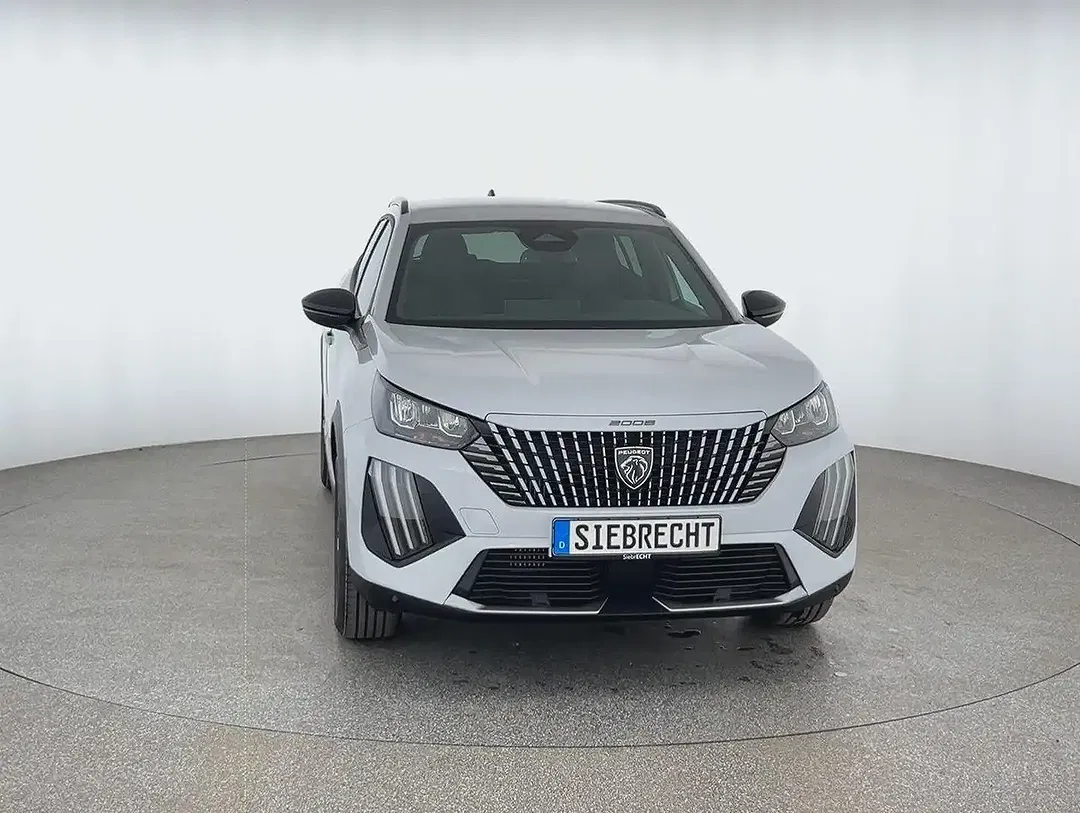 Peugeot 2008 - Thumbnail 2