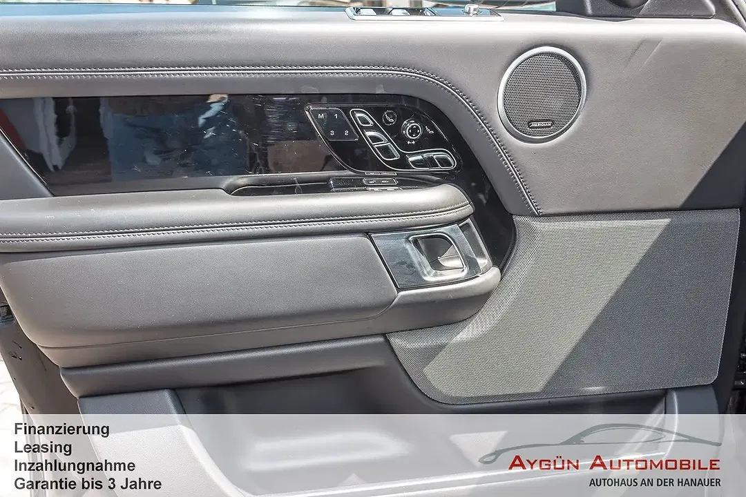 Land Rover Range Rover - Thumbnail 15