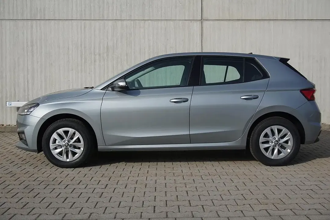 Skoda Fabia - Thumbnail 2