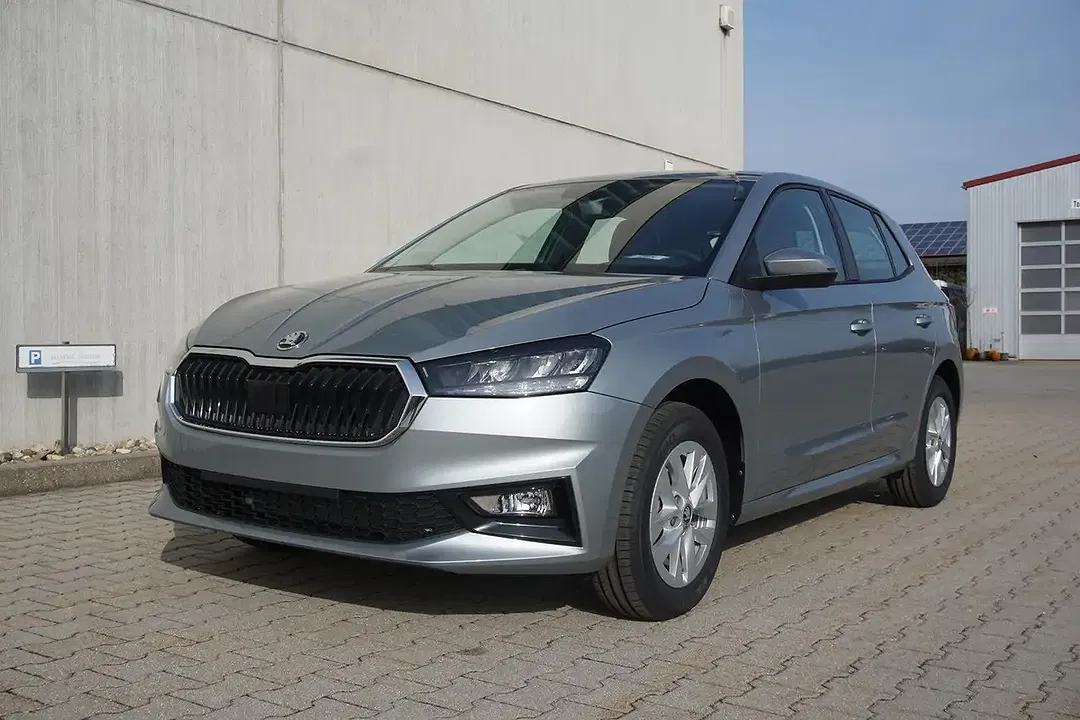 Skoda Fabia - Thumbnail 4