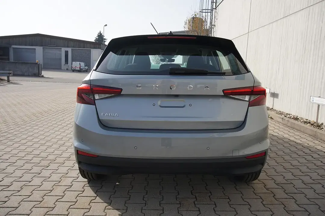 Skoda Fabia - Thumbnail 7