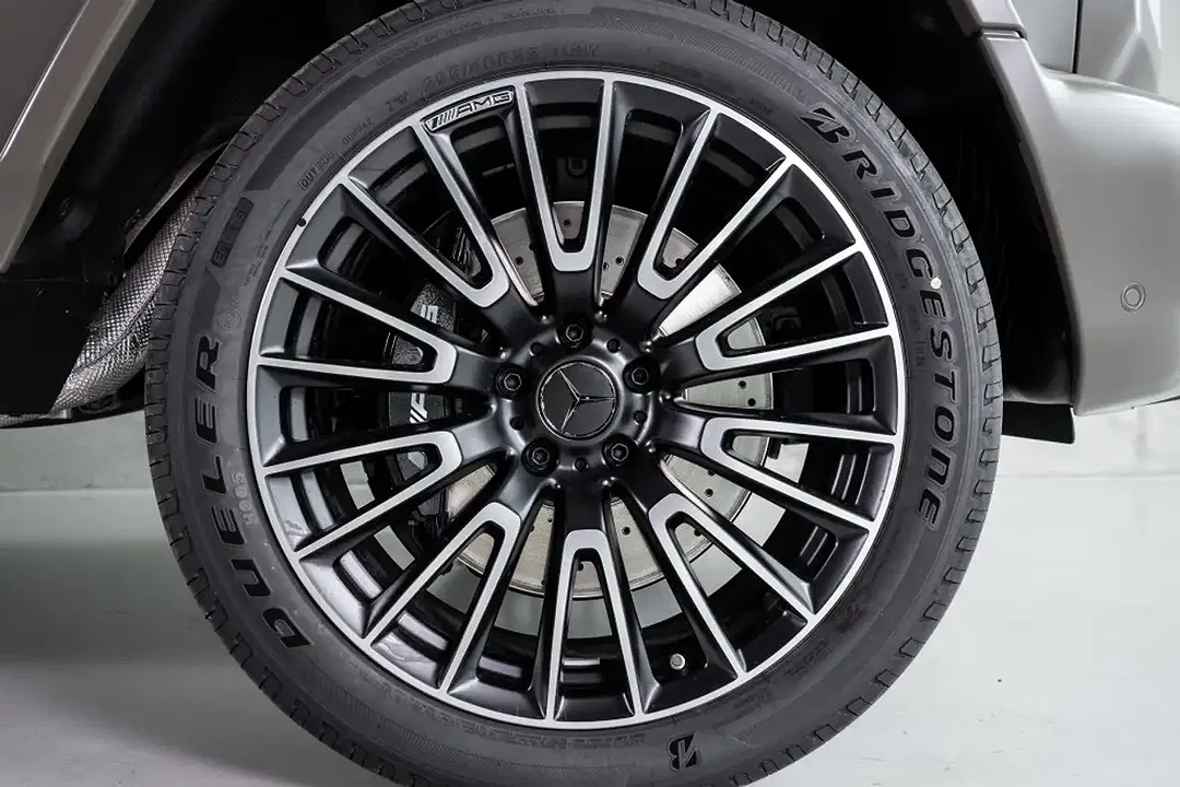 Mercedes-Benz G 63 AMG - Thumbnail 12