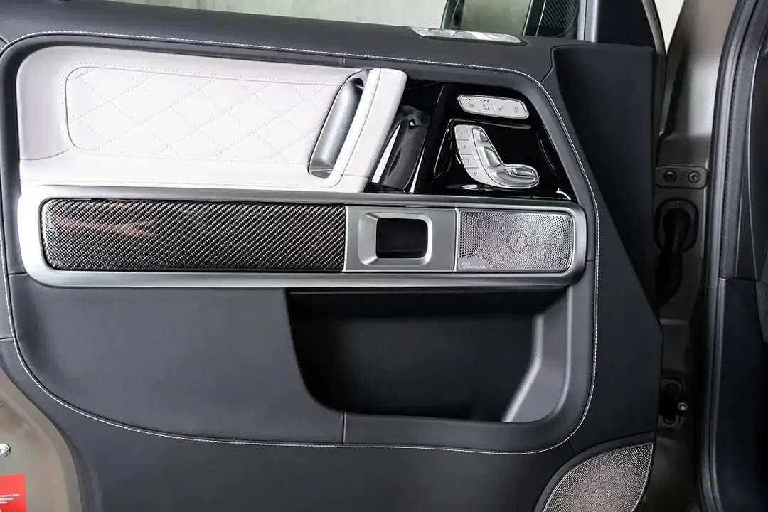 Mercedes-Benz G 63 AMG - Thumbnail 15