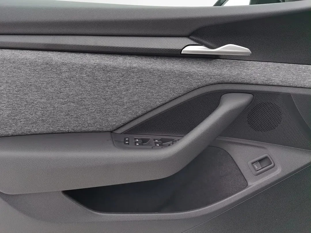 Skoda Superb - Thumbnail 7