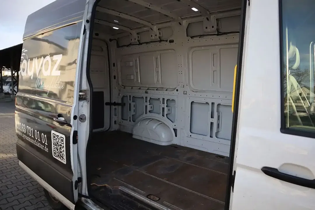 Volkswagen Crafter - Thumbnail 8