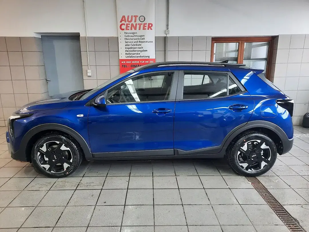 Kia Stonic - Thumbnail 4