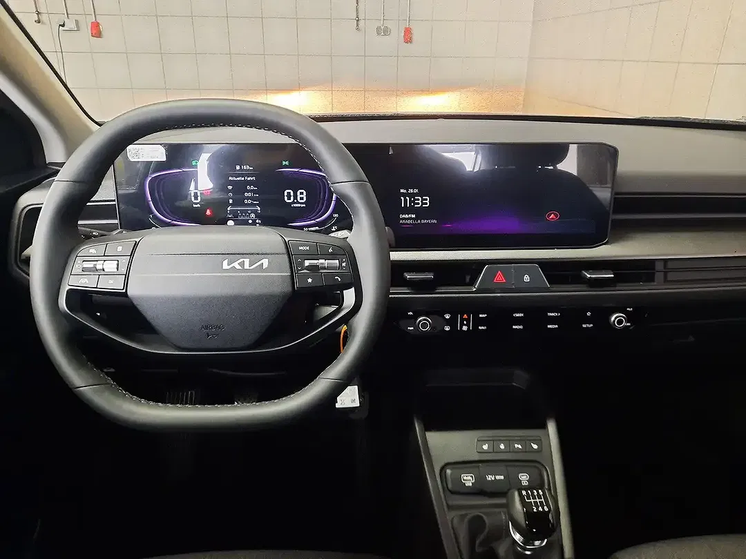 Kia Stonic - Thumbnail 6