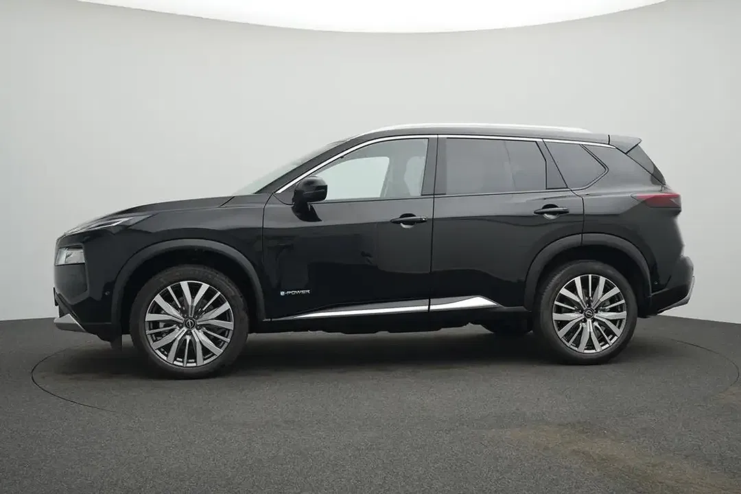 Nissan X-Trail - Thumbnail 3