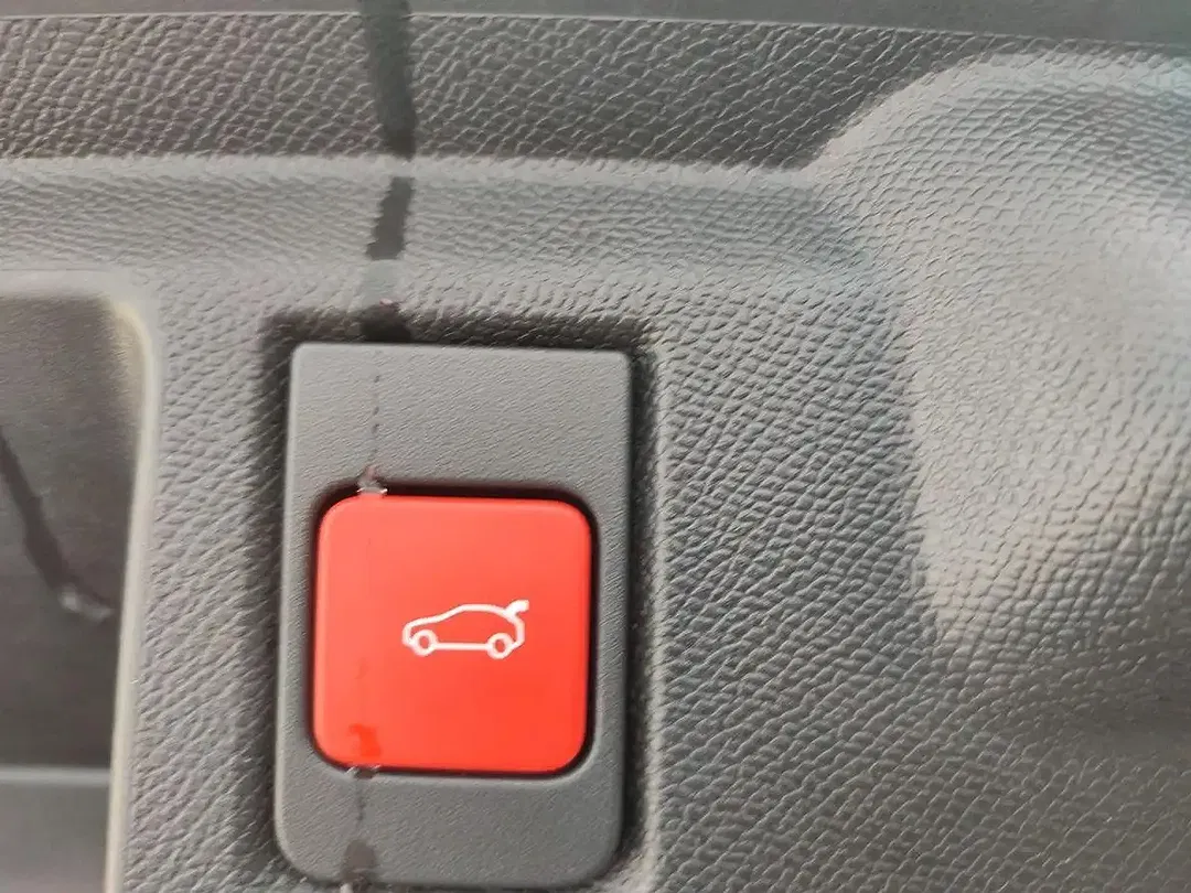 Opel Grandland - Thumbnail 8