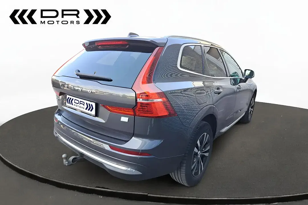 Volvo XC60 - Thumbnail 3