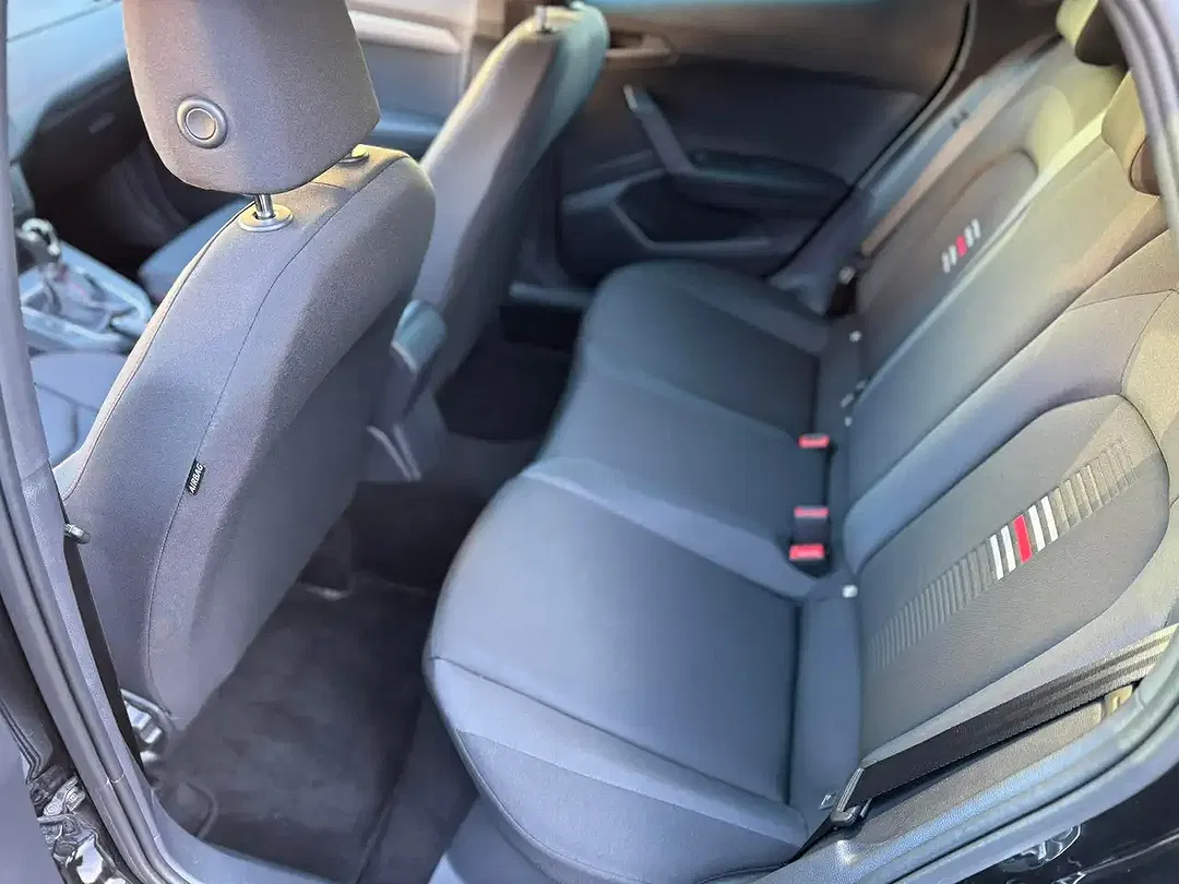 SEAT Ibiza - Thumbnail 10