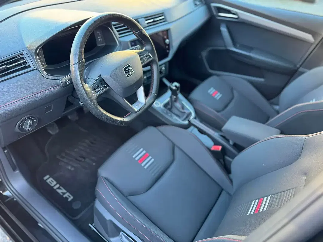 SEAT Ibiza - Thumbnail 13