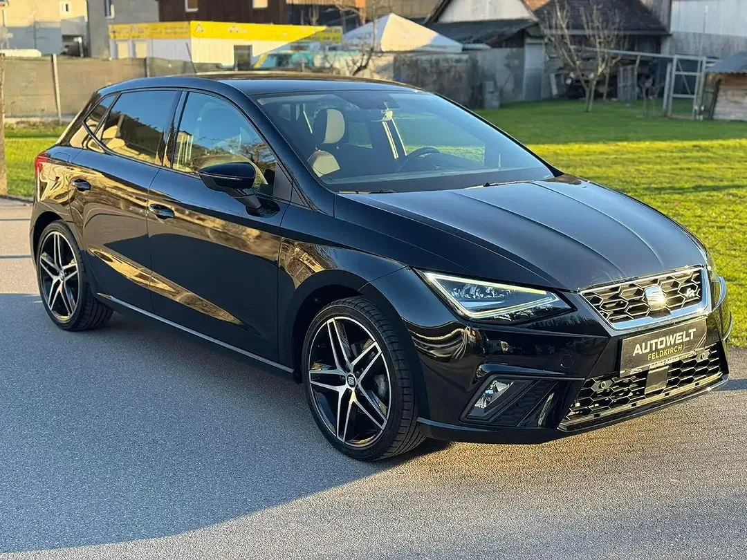 SEAT Ibiza - Thumbnail 8