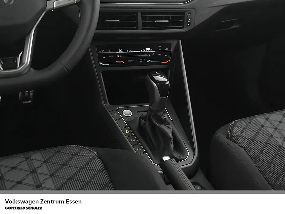 Volkswagen Polo - Thumbnail 13