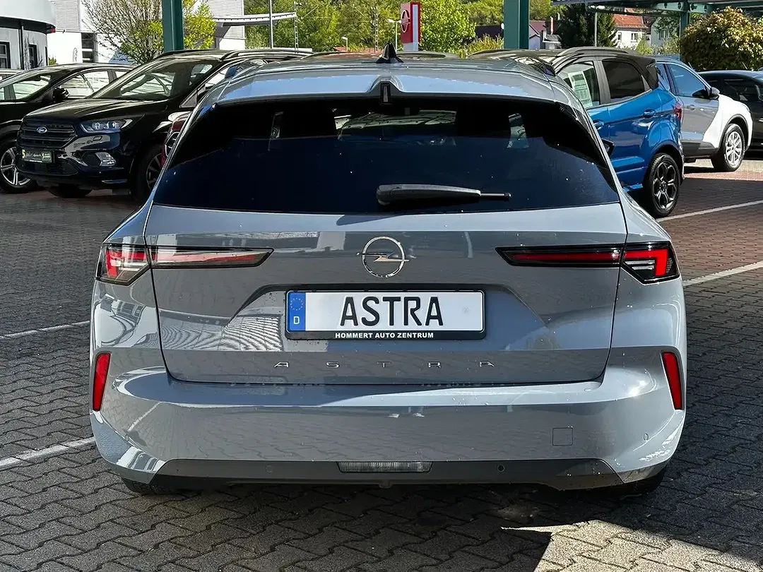Opel Astra - Thumbnail 6