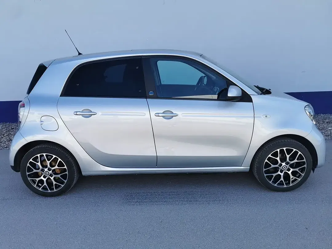 smart forFour - Thumbnail 4