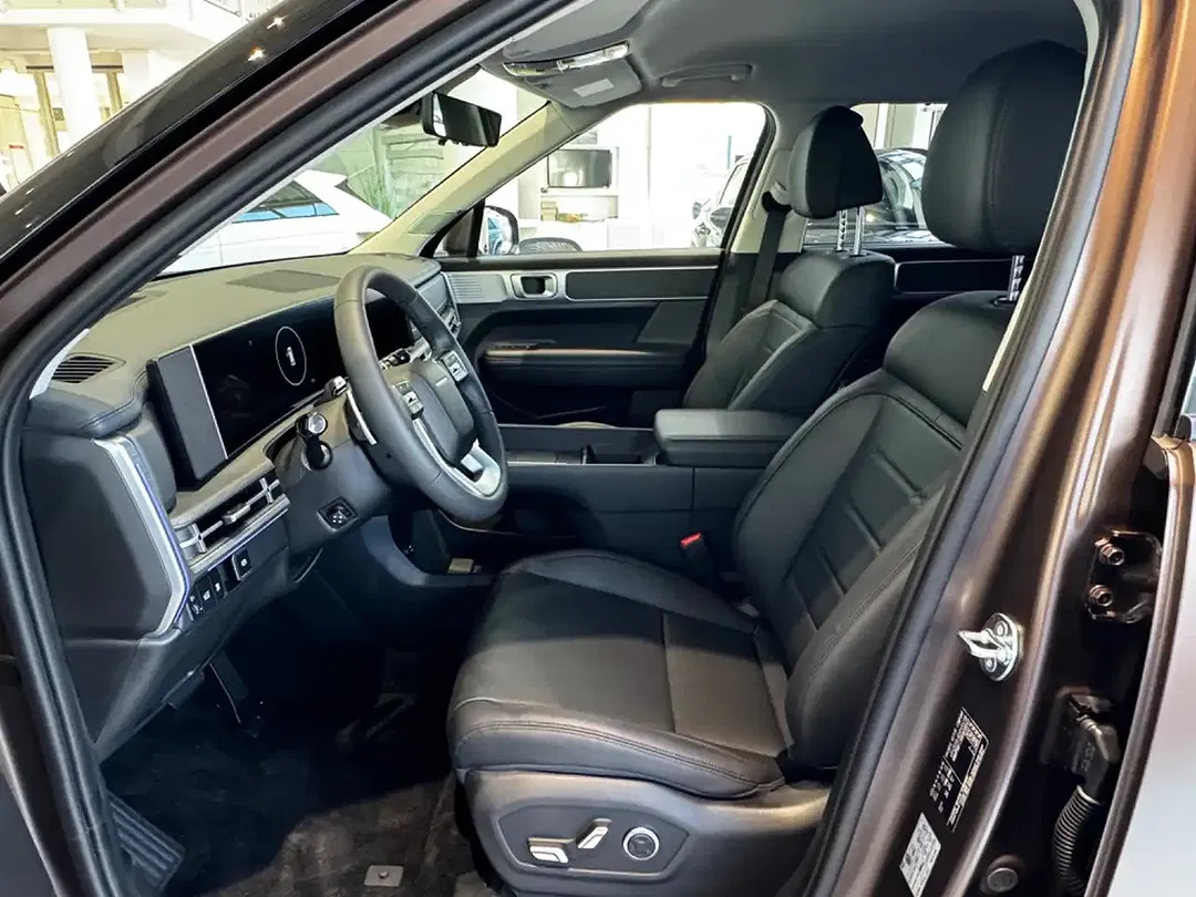Hyundai SANTA FE - Thumbnail 8