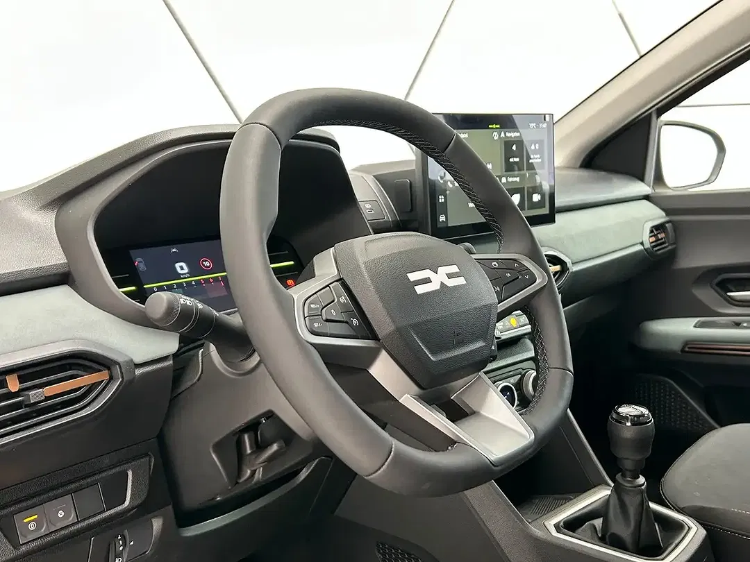 Dacia Sandero - Thumbnail 12