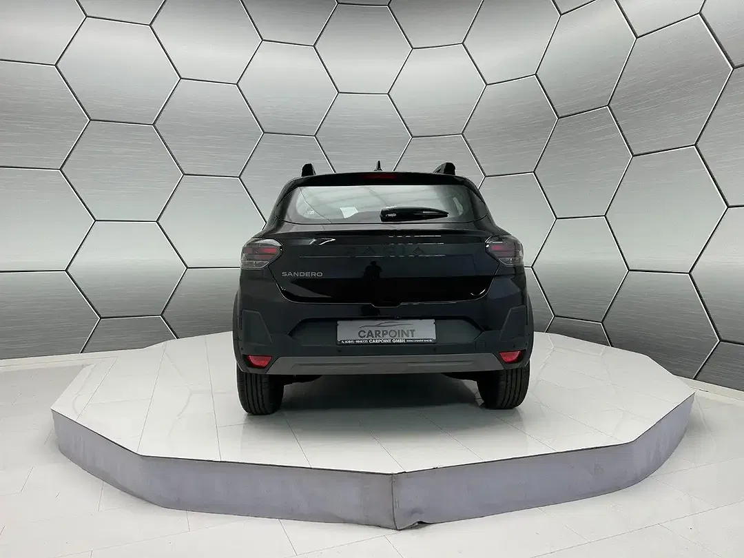 Dacia Sandero - Thumbnail 5