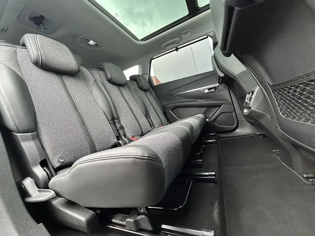 Peugeot 5008 - Thumbnail 13