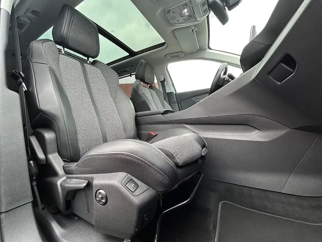 Peugeot 5008 - Thumbnail 14