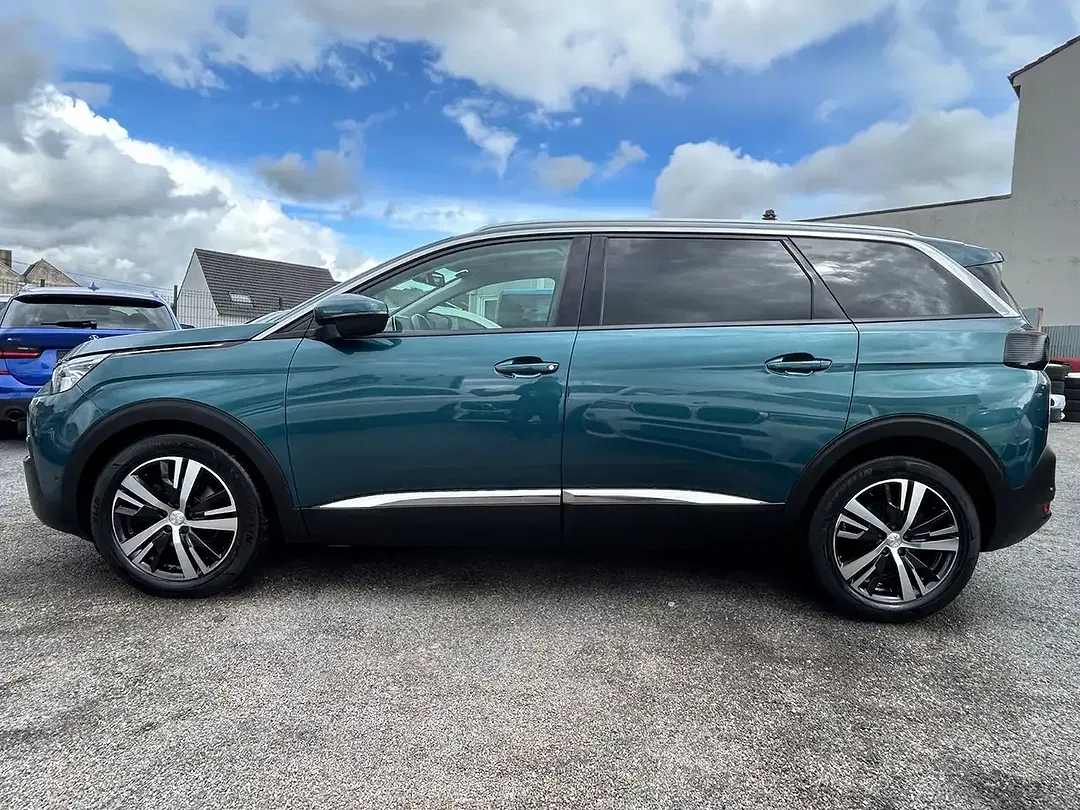 Peugeot 5008 - Thumbnail 4