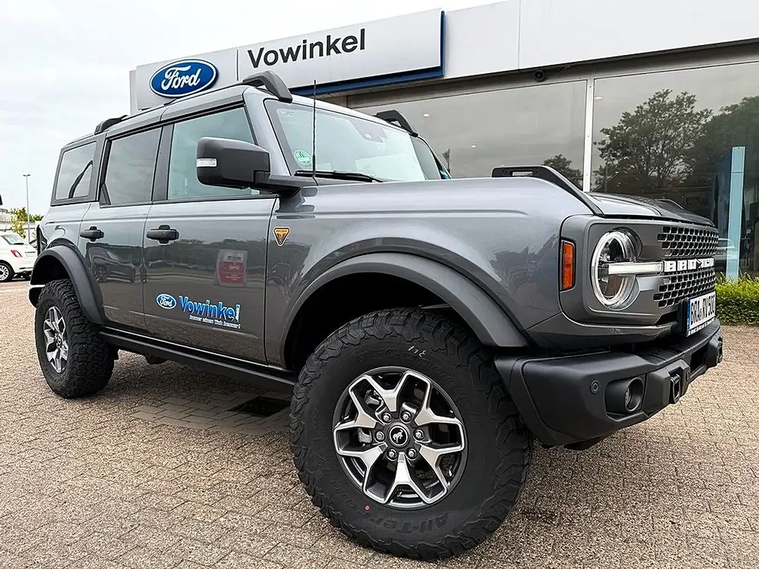 Ford Bronco - Afbeelding 1